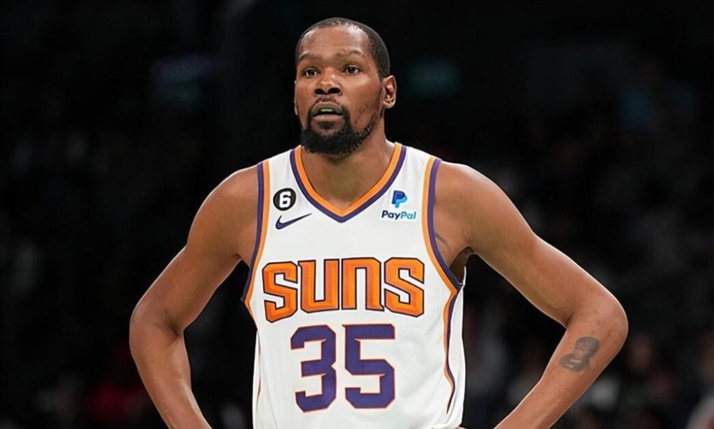 NBA / 37+7+3!就在今天,杜蘭特創18年紀錄,成太陽隊史第一人!-黑特籃球-NBA新聞影音圖片分享社區