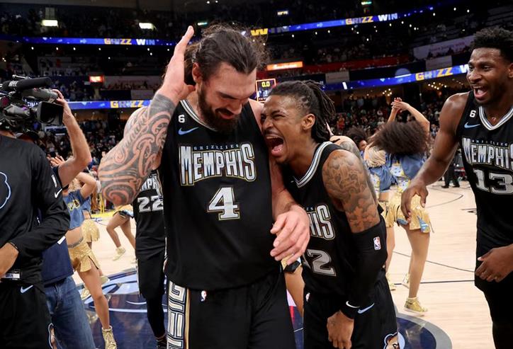 眾叛親離?NBA官方+警方介入調查,隊友在更衣室發話:「我們在客場一定要有紀律性!」-黑特籃球-NBA新聞影音圖片分享社區