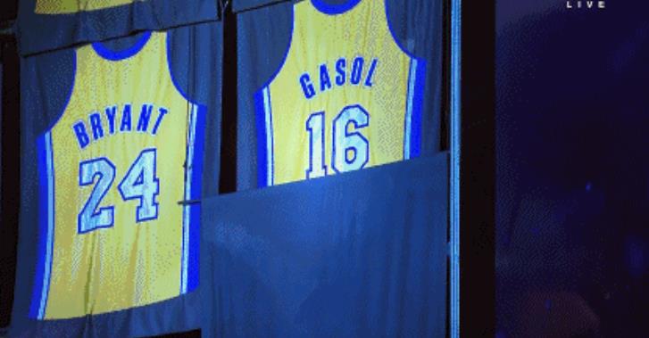 NBA / 【影片】太感人！加索爾的16號球衣高高掛在科比球衣旁邊，加索爾看到後淚流滿面！-黑特籃球-NBA新聞影音圖片分享社區