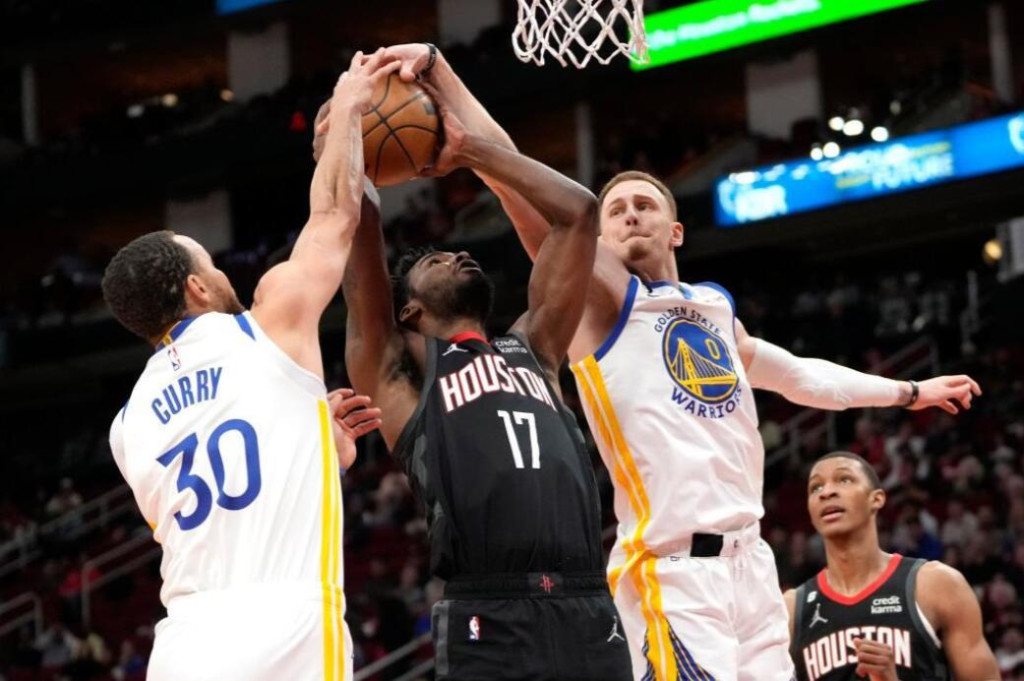 NBA / 勇士衝刺最後九戰!科爾直言下場客戰獨行俠關鍵,柯瑞稱現狀既鼓舞又沮喪!-黑特籃球-NBA新聞影音圖片分享社區