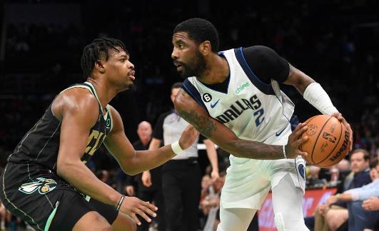 NBA / 東契奇16技犯將被禁賽!厄文齋月連續兩場不吃飯,兩輸擺爛隊!誰能想到獨行俠進不了季後賽?-黑特籃球-NBA新聞影音圖片分享社區