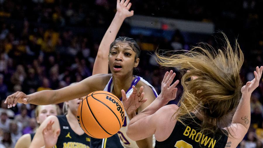 Angel Reese powers LSU women's basketball to past Michigan to Sweet 16