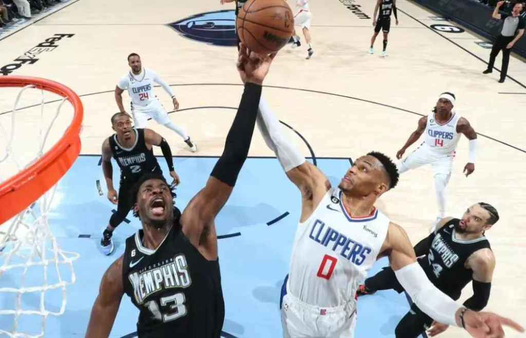 NBA / 一場比賽被打回原形?快艇二番戰灰熊被打懵,威少慘遭針對無力回天!(影)-黑特籃球-NBA新聞影音圖片分享社區