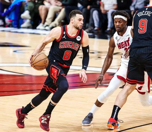 NBA / 生死戰拉文21中6生死時刻5中0,真的拉了!老大逼走老二老三,或許散伙才是最終歸屬!-黑特籃球-NBA新聞影音圖片分享社區