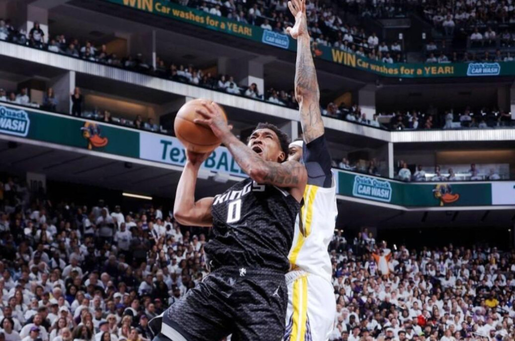 NBA / 柯瑞時代季後賽從未0-2落後!勇士G2醞釀五大調整:威金斯該重回先發!-黑特籃球-NBA新聞影音圖片分享社區