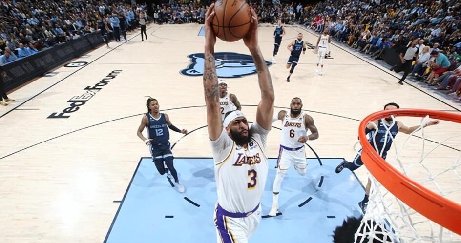 NBA / 湖人晉級機率暴漲72%!莫蘭特G2出戰「嚴重成疑」,名嘴史密斯:這輪系列賽已經結束了!-黑特籃球-NBA新聞影音圖片分享社區