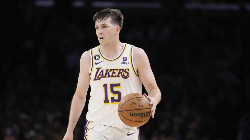 NBA / 季後賽首秀23+4,詹姆斯甘願為他讓出球權,才24歲大合約已板上釘釘!-黑特籃球-NBA新聞影音圖片分享社區