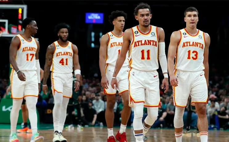 NBA / 破產版的Curry?「被高估先生」特雷楊季後賽三分17.5%,他憑什麼領五年2億!-黑特籃球-NBA新聞影音圖片分享社區