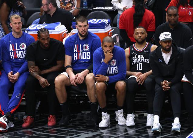 NBA / 雷納德確定無緣G5!泰倫盧也很無奈:「他絕對是受傷了!」只能指望威少了!-黑特籃球-NBA新聞影音圖片分享社區