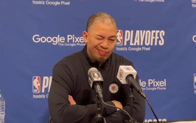 NBA / 傷情絕對保密!名記曝雷納德不與隊友主帥交流,泰倫盧證實:我也只能猜一猜!-黑特籃球-NBA新聞影音圖片分享社區