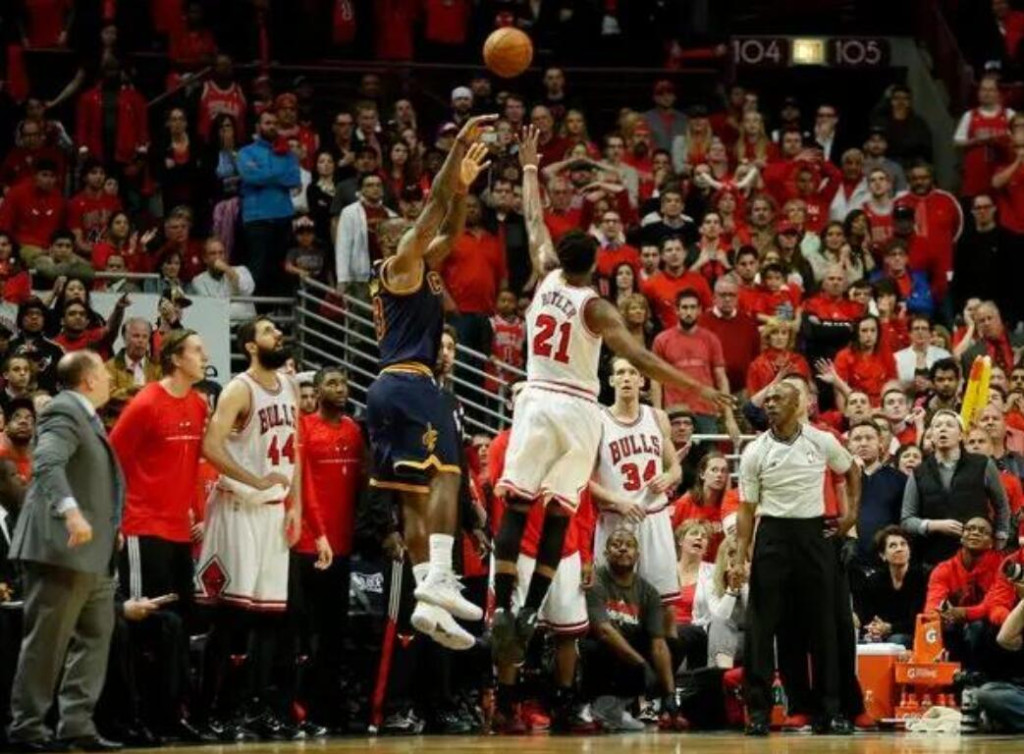 NBA / 30勝0負!詹皇離晉級僅差一步還有不敗定律加持:生涯領先兩場從未出局!-黑特籃球-NBA新聞影音圖片分享社區