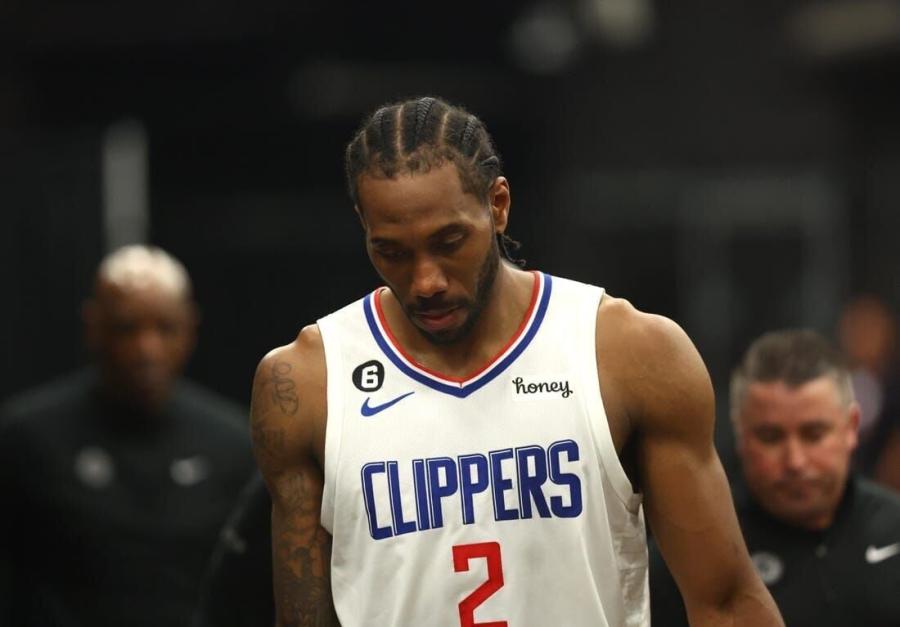 Report: Clippers star Kawhi Leonard has torn meniscus | | emporiagazette.com