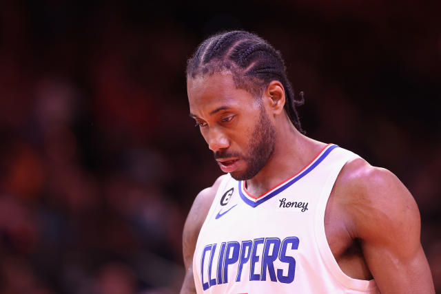 Clippers star Kawhi Leonard reportedly has torn meniscus in his right knee