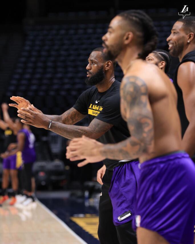 NBA / 湖人備戰G1!詹姆斯努力適應高原反應,漢姆打趣如何限制金塊:我們要綁架約基奇!-黑特籃球-NBA新聞影音圖片分享社區