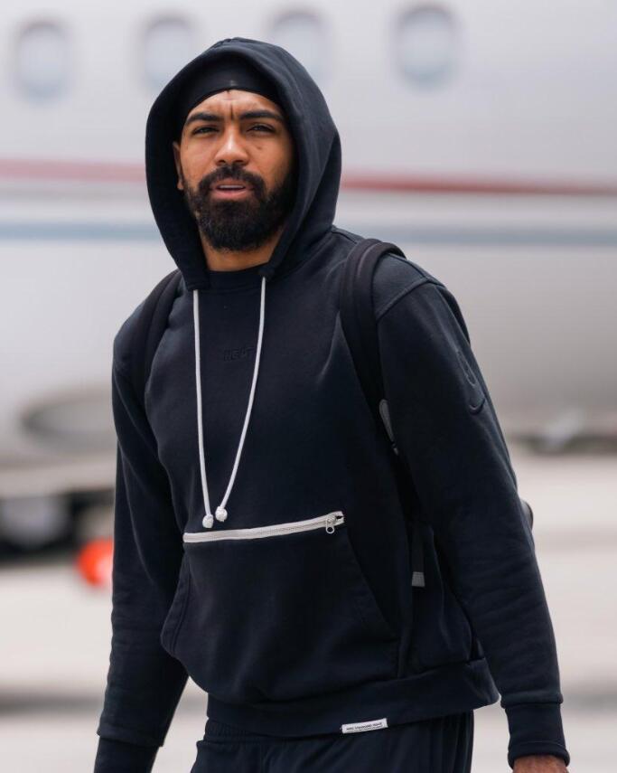 NBA / 熱火飛機延誤三小時抵達波士頓!巴特勒給球隊下必勝令:我知道我們會贏的!-黑特籃球-NBA新聞影音圖片分享社區