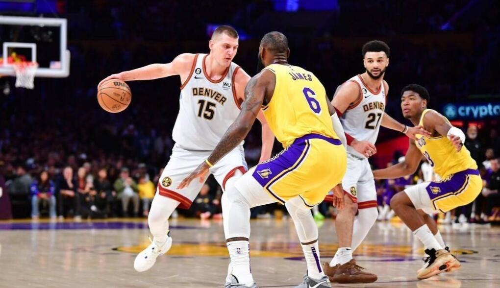 NBA / 現今聯盟第一人是誰?多位球員給出一致答案,球迷:完全沒有爭議!-黑特籃球-NBA新聞影音圖片分享社區