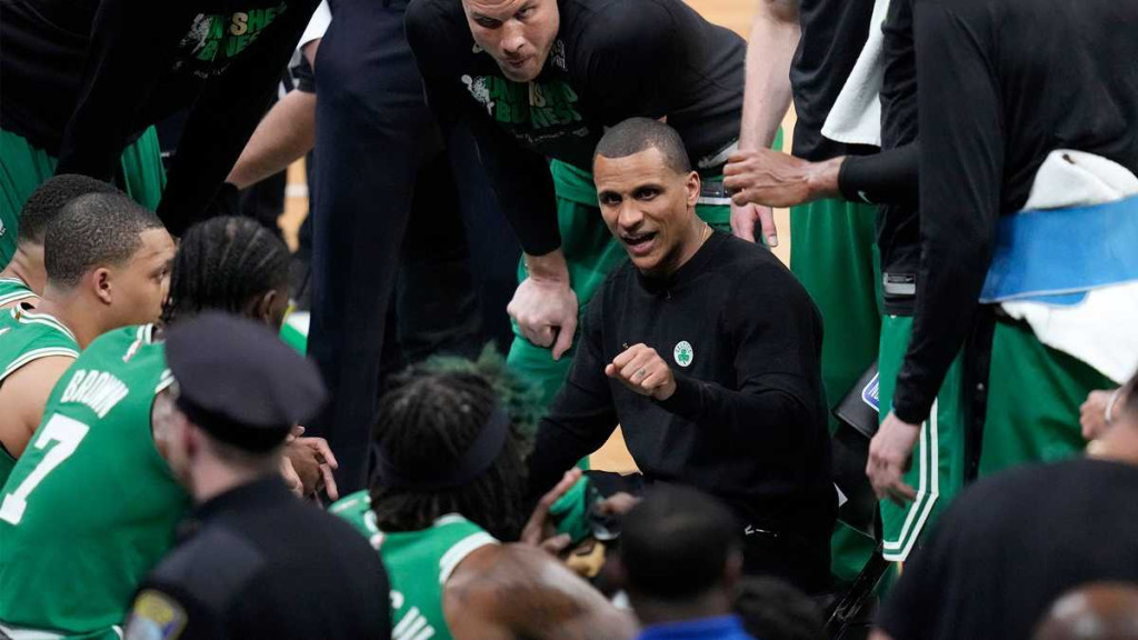 joe-mazzulla-in-team-huddle-celtics-heat-2023-nba-playoffs-game-7-64756ca7a31eb