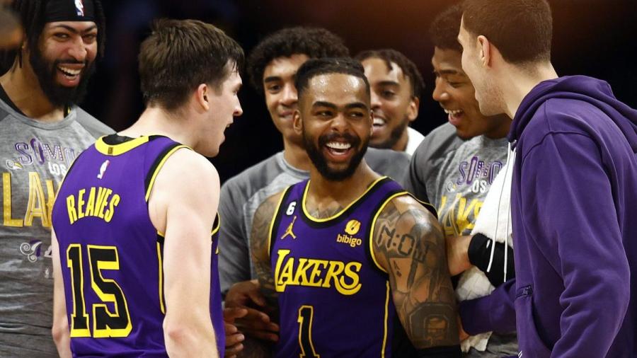 Austin Reaves Issues Statement on D'Angelo Russell After Lakers Beat  Raptors | Heavy.com