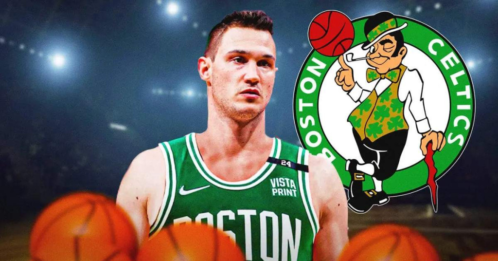 Celtics-news-Danilo-Gallinari-makes-pivotal-decision-on-6-8-million-player-contract-option