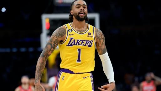NBA / 曝湖人很有興趣簽保羅!想用兩年合同留羅素:討論過楊和李拉德-黑特籃球-NBA新聞影音圖片分享社區