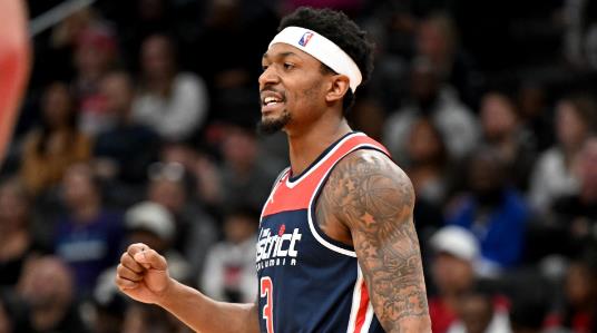NBA / 巫師大交易遭群嘲!被諷連個首輪都沒拿到,送比爾去太陽實屬無奈-黑特籃球-NBA新聞影音圖片分享社區