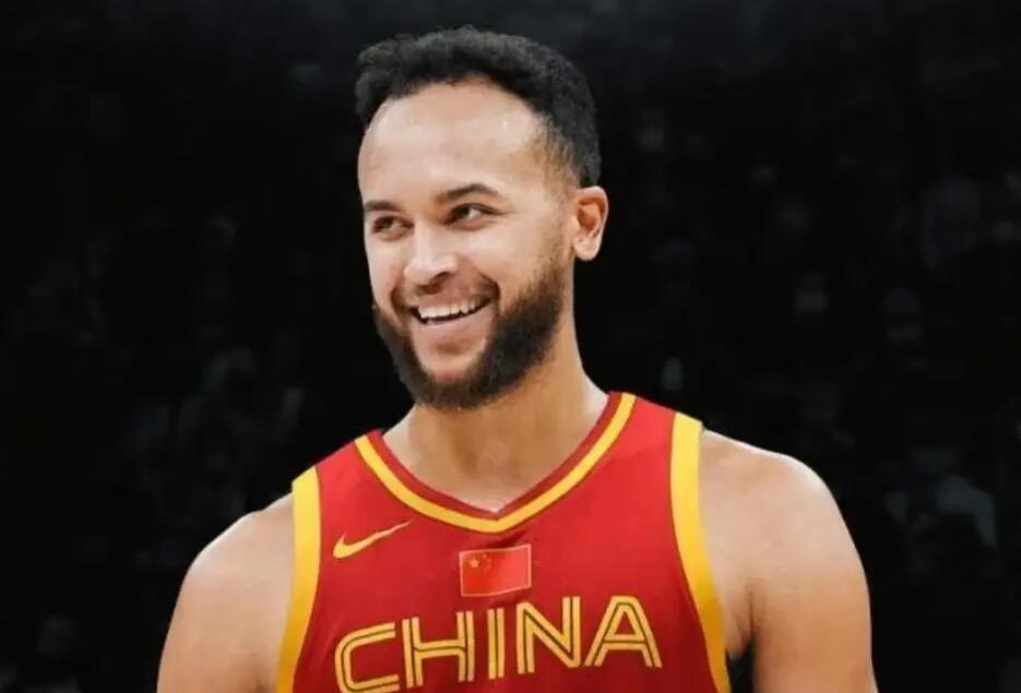 曝安德森已獲得中國國籍！成為中國男籃首位歸化球員，將身披中國隊球衣出戰世界大賽！