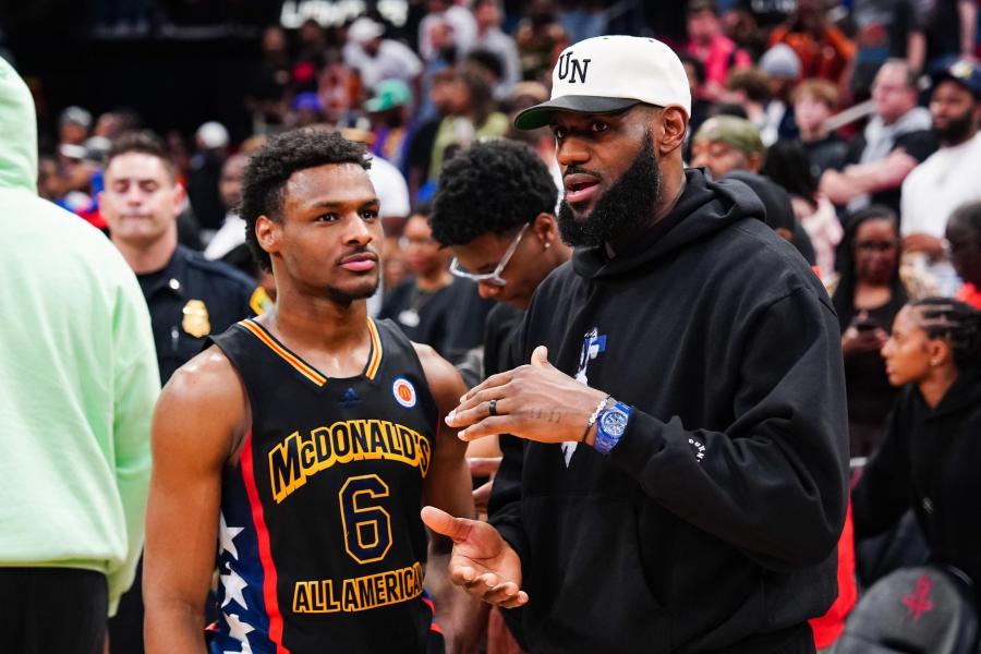 NBA / 布朗尼已踏上康復之路!曝詹姆斯夫婦不願讓他冒險:如果再也不能打籃球,那就這樣吧!-黑特籃球-NBA新聞影音圖片分享社區