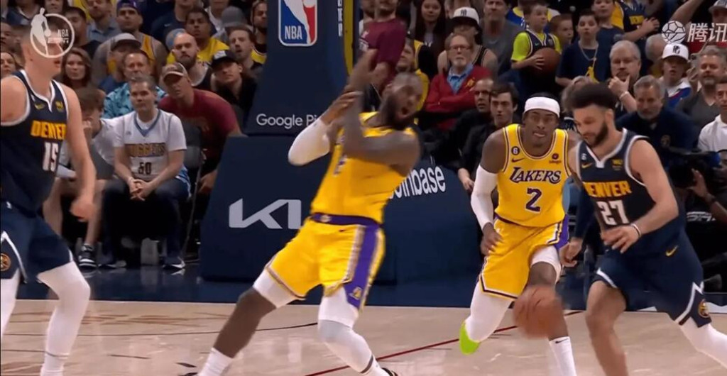NBA新規則!啟用假摔判技術犯規,處罰規則在夏季聯賽試行,另有一新規同步實施!-黑特籃球-NBA新聞影音圖片分享社區