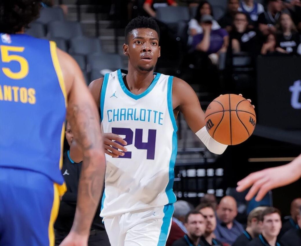 NBA / 轟66+11+6!勇士三大新星崛起打假榜眼,「新生普爾」真準,喬丹又看走眼?(影)-黑特籃球-NBA新聞影音圖片分享社區
