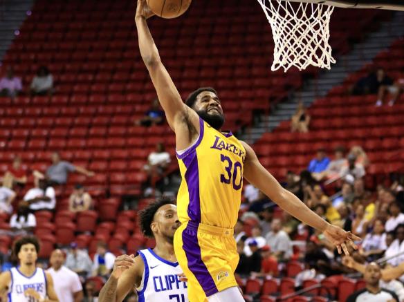 NBA / 0.4秒三分准絕平+罰球絕殺!洛城德比上演神劇情,湖人落選秀又淘寶(影)-黑特籃球-NBA新聞影音圖片分享社區