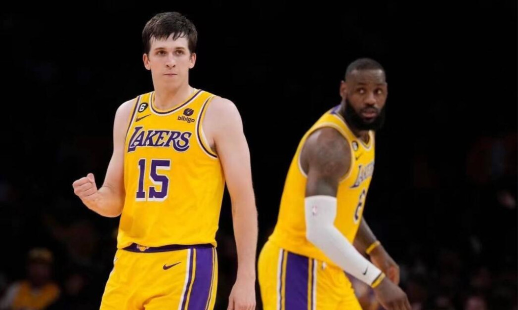 NBA / 拒絕其他球隊合約,毅然留守湖人,球迷:可以把他當作詹姆斯接班人培養!-黑特籃球-NBA新聞影音圖片分享社區