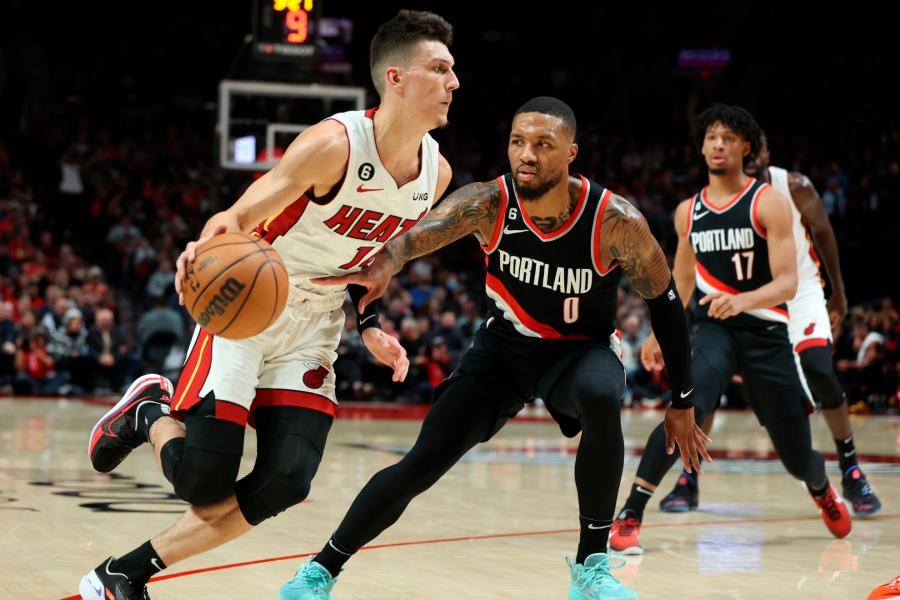 Miami Heat reportedly offer Tyler Herro plus 3 first-round picks for Damian  Lillard | Marca