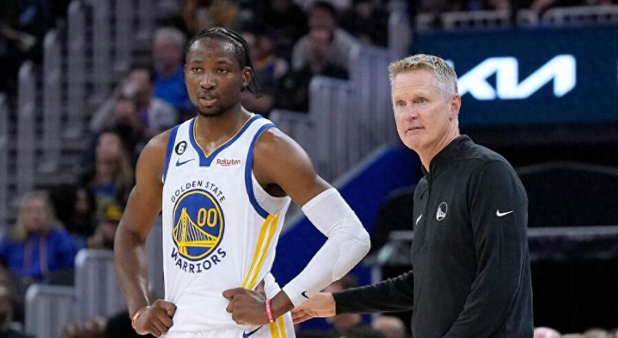 NBA / 24+8,普爾走後他大爆發,勇士準備全力培養,他一點都不比普爾差!(影)-黑特籃球-NBA新聞影音圖片分享社區