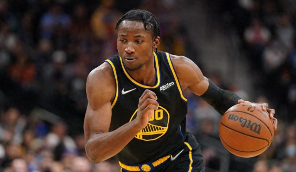 NBA / 24+8,普爾走後他大爆發,勇士準備全力培養,他一點都不比普爾差!(影)-黑特籃球-NBA新聞影音圖片分享社區