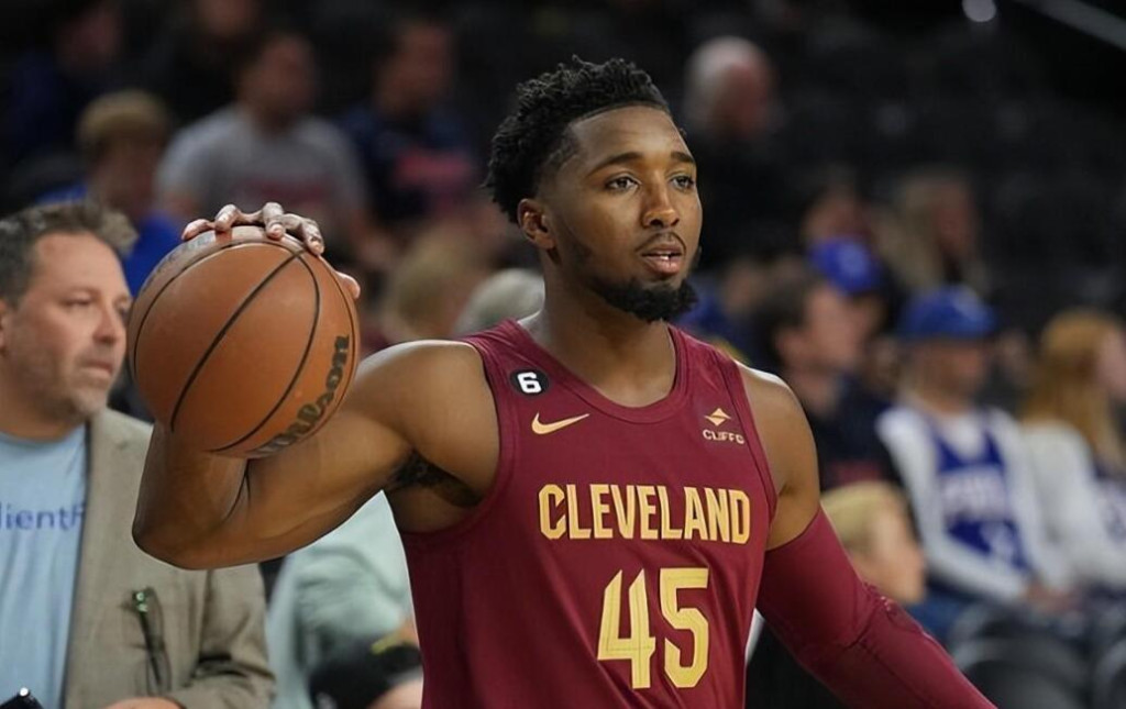 NBA / 內線被騎士隊完虐,柯瑞再強有什麼用,沒有好內線的勇士能走多遠?-黑特籃球-NBA新聞影音圖片分享社區