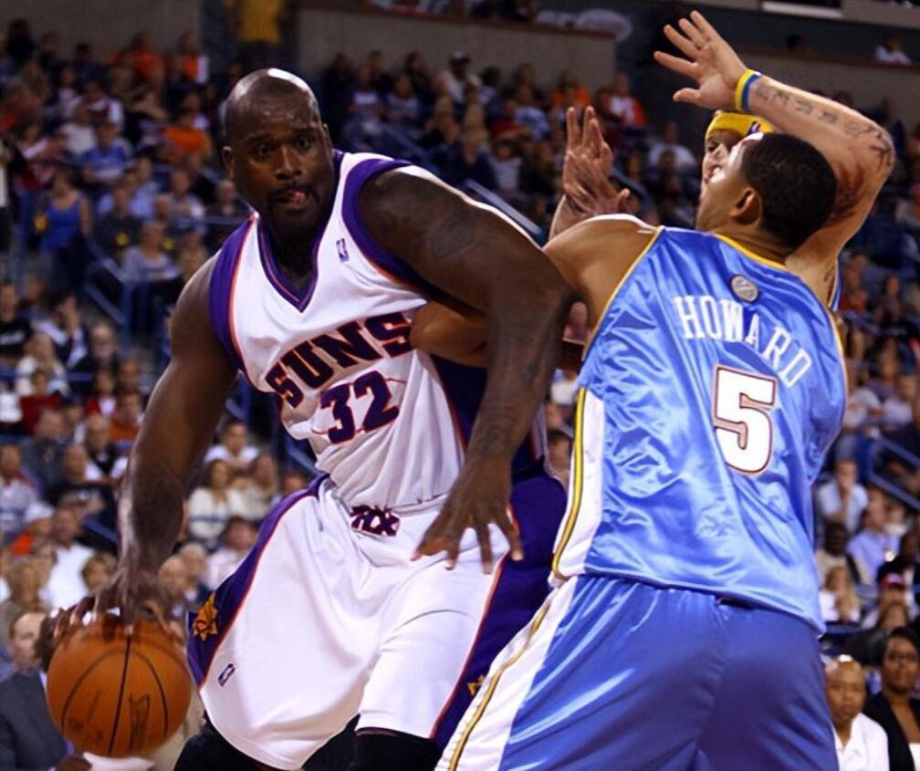 作為普通人,就算給你100萬,你也不敢造NBA這5人進攻犯規!-黑特籃球-NBA新聞影音圖片分享社區