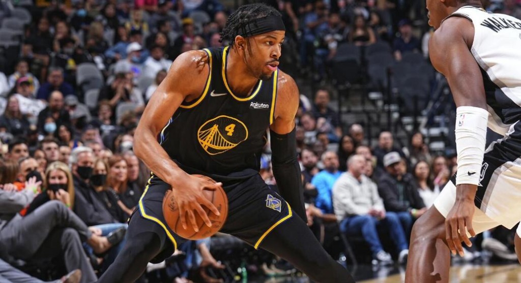 NBA / 湯普森替代者出爐!先發登場4投全中,接班湯普森只是時間問題?-黑特籃球-NBA新聞影音圖片分享社區