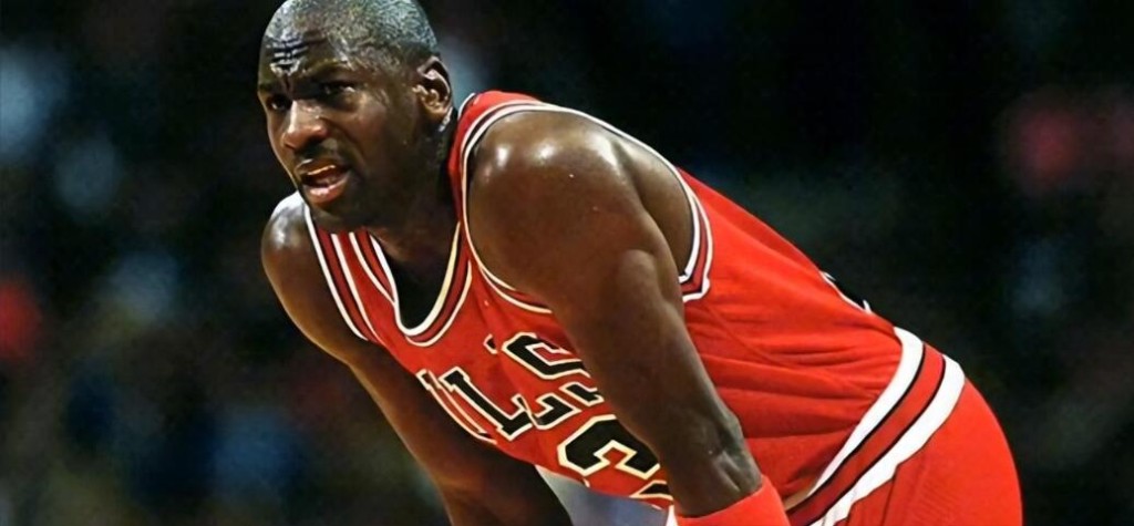 NBA太多億萬富豪破產了!但是這五人永遠不會,喬丹躺著都能賺錢!-黑特籃球-NBA新聞影音圖片分享社區