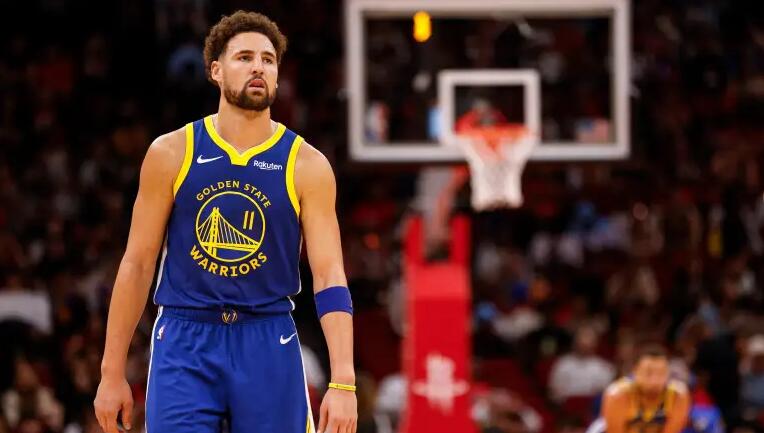NBA / 砍下21+5,湯普森感受到危機了,21歲小將正在慢慢取代他的位置!-黑特籃球-NBA新聞影音圖片分享社區