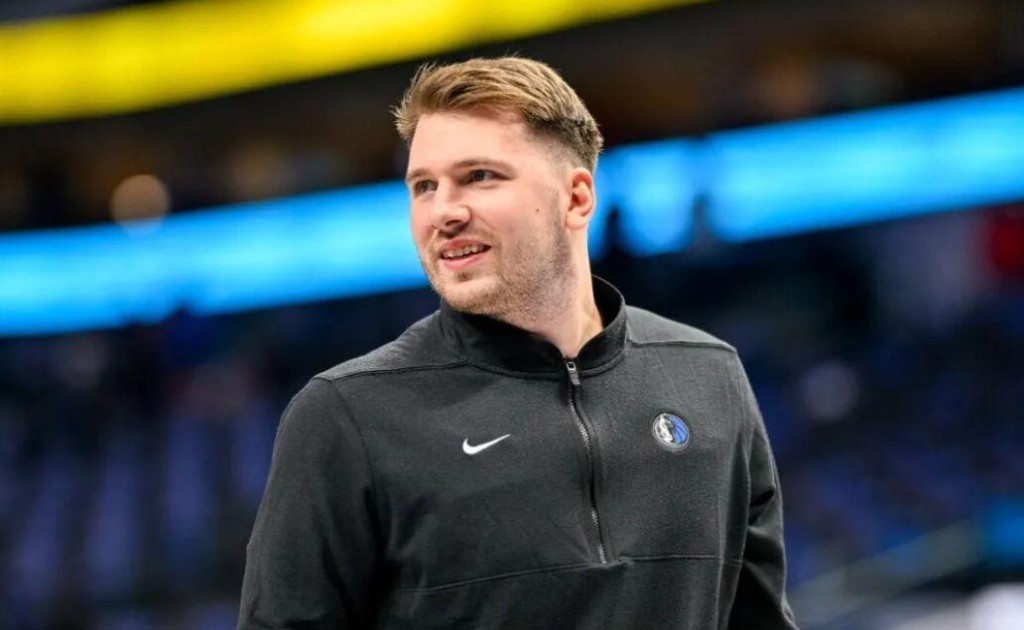 NBA / 50分慘案!半場29+大三元!東契奇統治力太強,把對手都打破防了!-黑特籃球-NBA新聞影音圖片分享社區