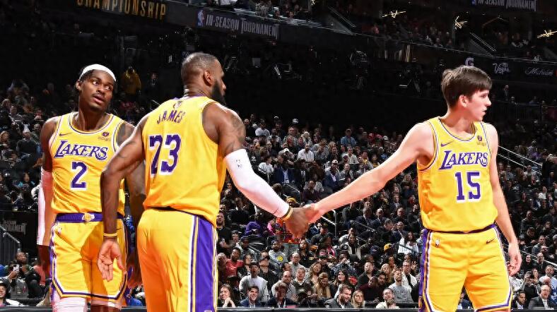 NBA / 51+44+87!湖人第三球星變「奪冠利器」,5600萬續約絕對超值,詹皇需謝他!-黑特籃球-NBA新聞影音圖片分享社區