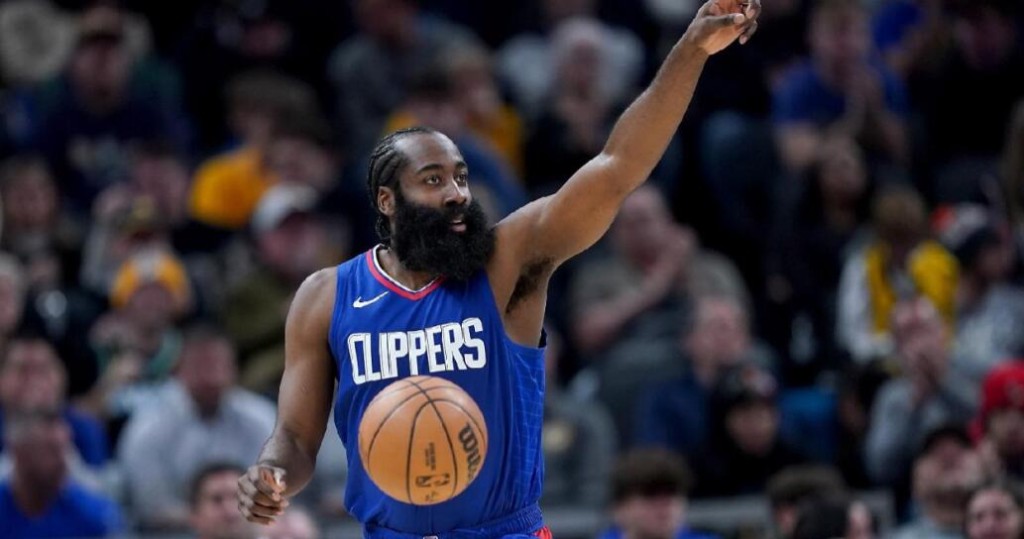 NBA / 豪取八連勝!快艇終於找到贏球鑰匙,哈登加盟後球隊打法全變了!-黑特籃球-NBA新聞影音圖片分享社區